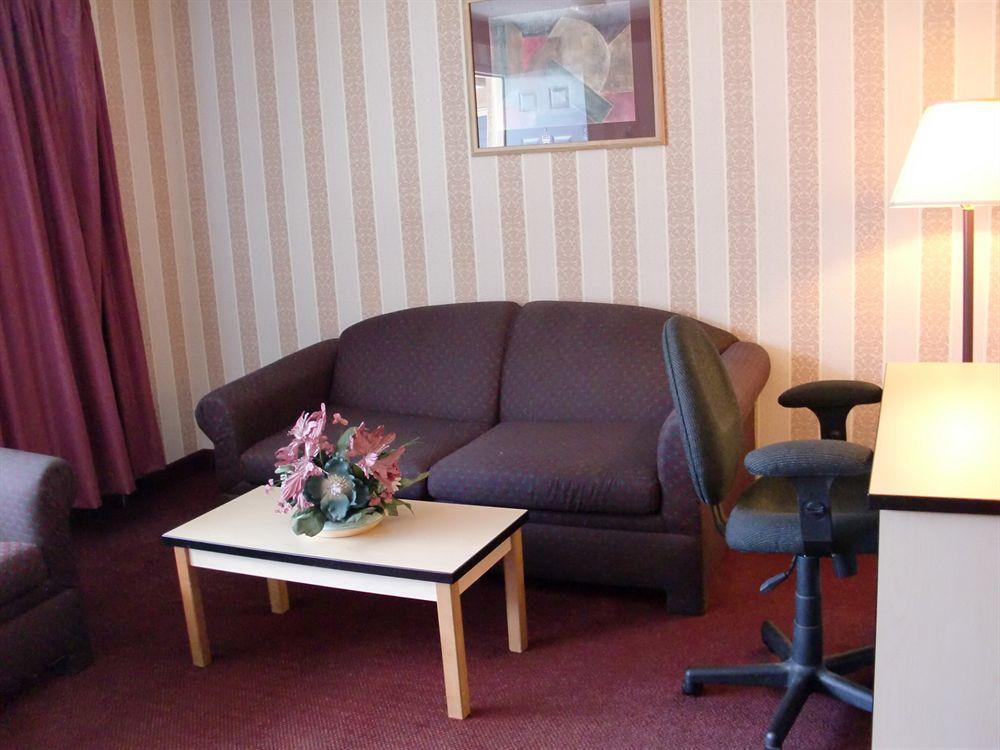 Travelstar Inn & Suites Κολοράντο Σπρινγκς Εξωτερικό φωτογραφία